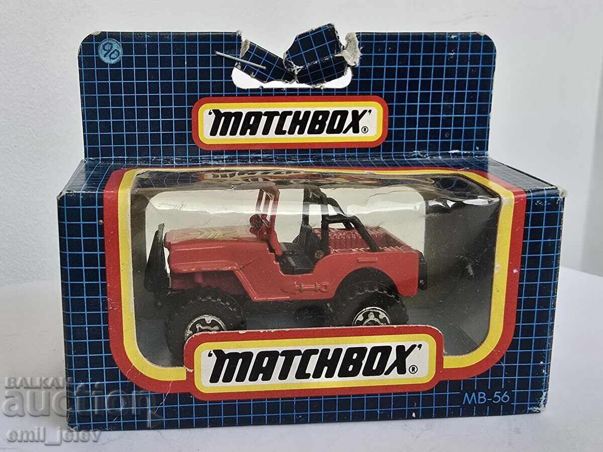 MATCHBOX  MB 56 Jeep 4x4 Golden Eagle Red Body