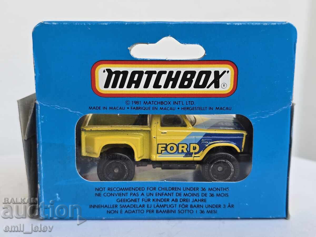 Аукцион MATCHBOX  MB 53 Ford Flareside PickUp Yellow