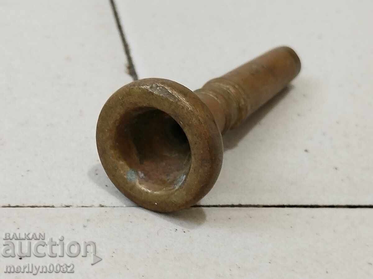 Licitație Mustuc pentru instrument de suflat, tubă, trompetă, fligorn, bariton