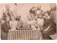 ΠΑΛΙΑ ΦΩΤΟΓΡΑΦΙΑ ΚΗΠΕΥΤΙΚΟΥ ΠΑΡΤΙ ΜΠΥΡΑ ΚΡΑΣΙ ΤΡΑΠΕΖΙ Δ742