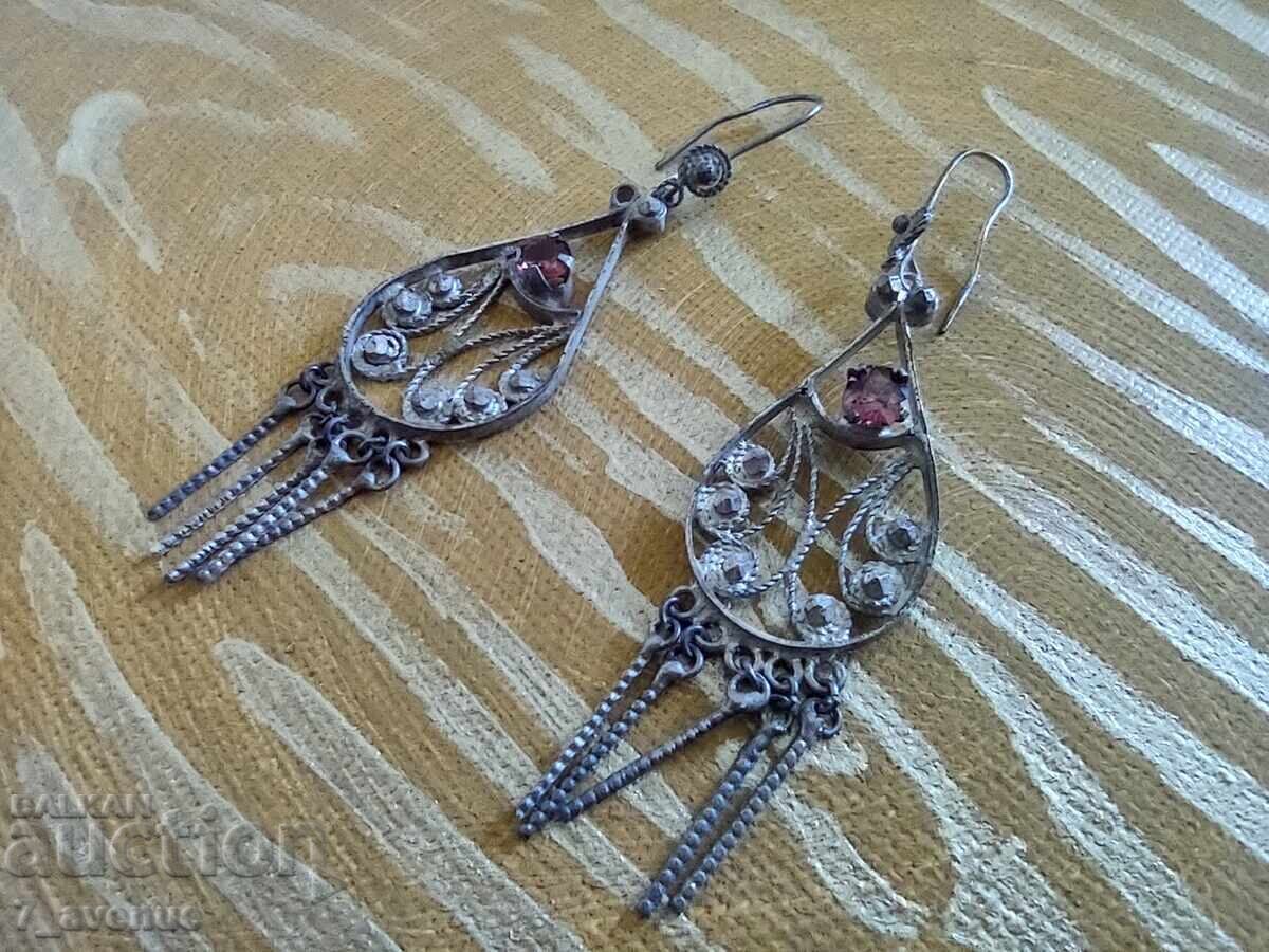 Licitație Cercei, argint, lungi cu pietre naturale 20.04.25 Licitație Cercei, argint, lungi cu pietre naturale 20.04.25