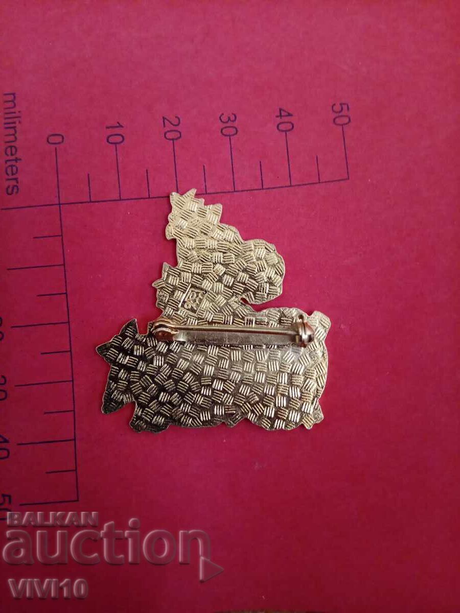 Antique Enamel Brooch with price 50.00 BGN | € 25.56 Antique Enamel Brooch with price 50.00 BGN | € 25.56