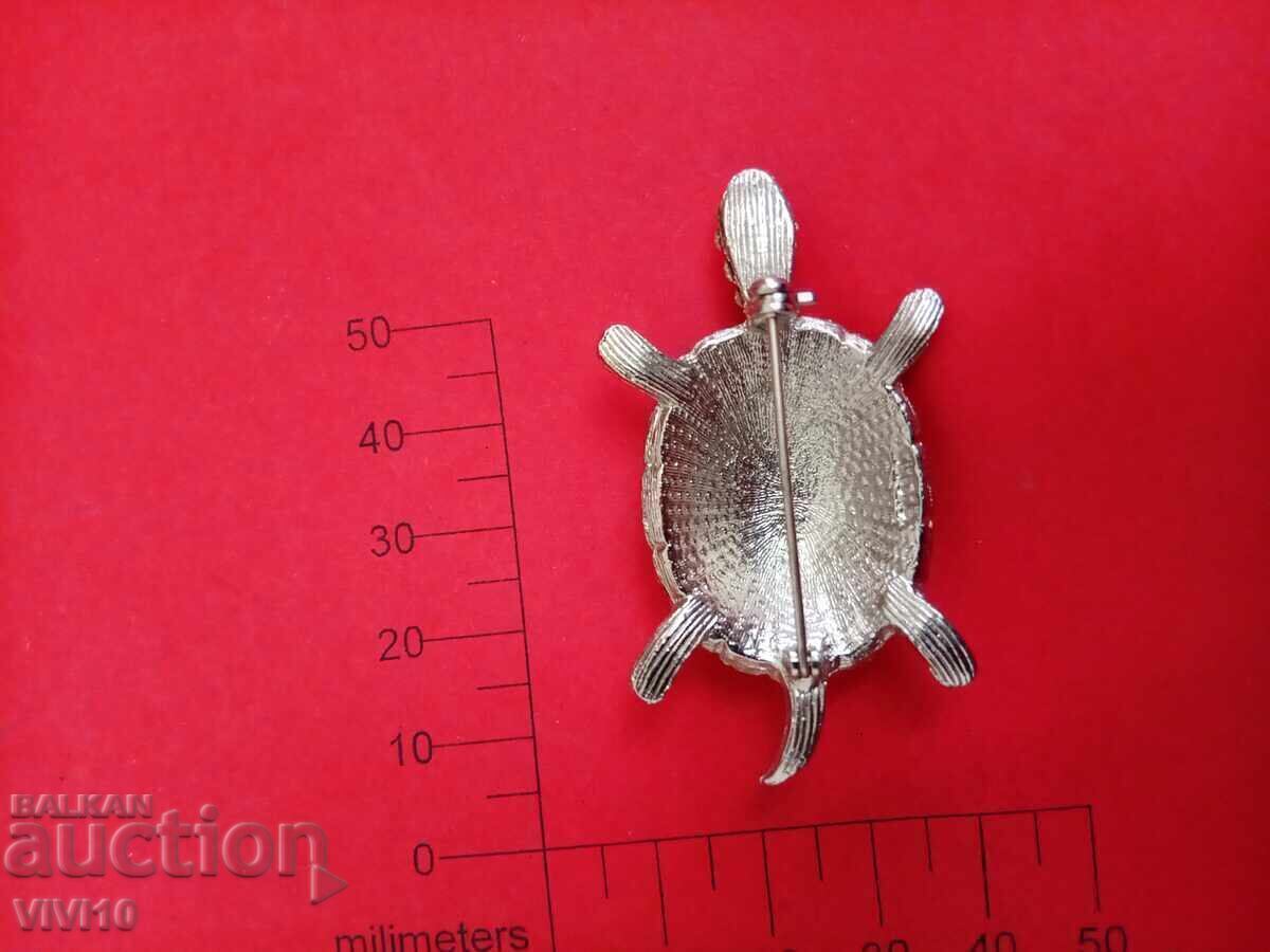 Antique Enamel Brooch with price € 15.00 | 29.34 BGN Antique Enamel Brooch with price € 15.00 | 29.34 BGN
