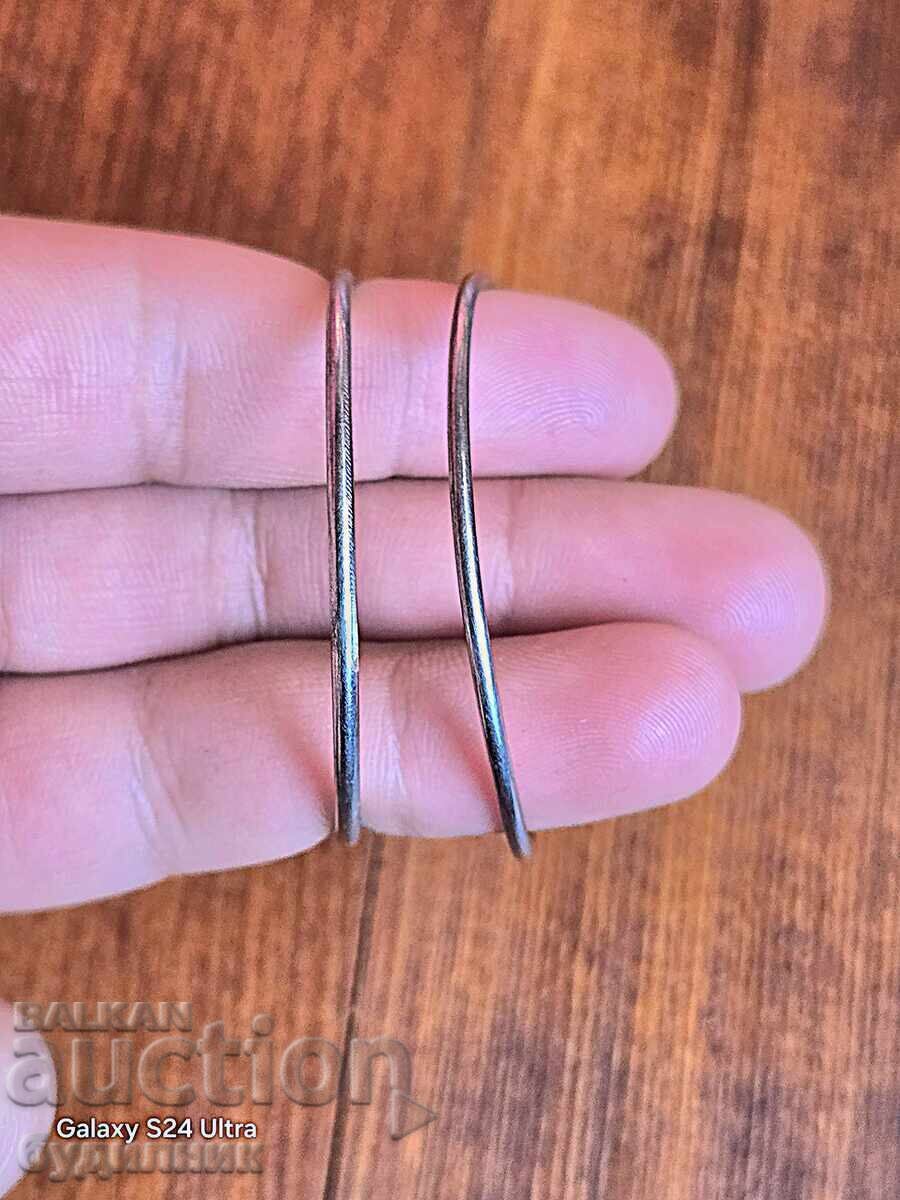 Auction Silver earrings. I'm listing over 100 auctions. Take a look and stay tuned Auction Silver earrings. I'm listing over 100 auctions. Take a look and stay tuned