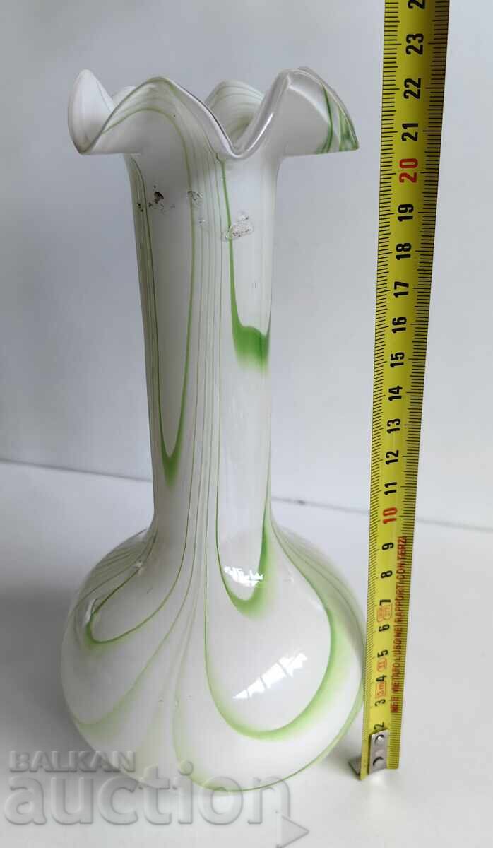 СТАРА ВАЗА КРАСИВИ ФОРМИ ДУХАНО СТЪКЛО ЗДРАВА - 6