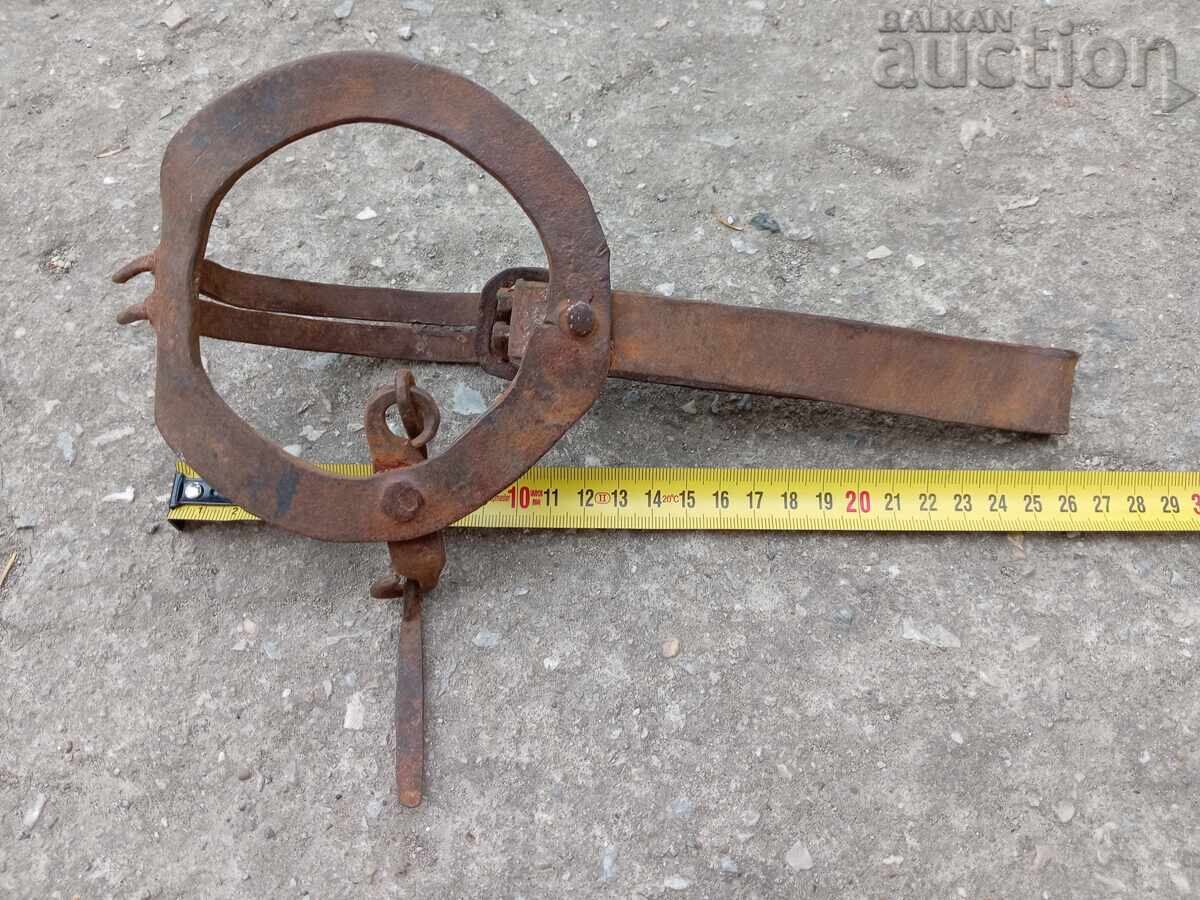 vintage wrought iron trap for squirrels golden ferrets WORKING with price 31.00 BGN | € 15.85