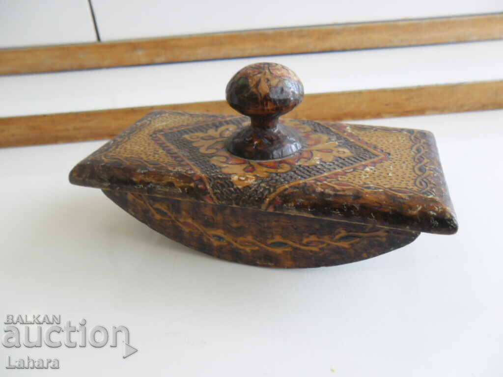 Beautiful wooden blotter