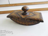 Frumoasă absorbantă din lemn