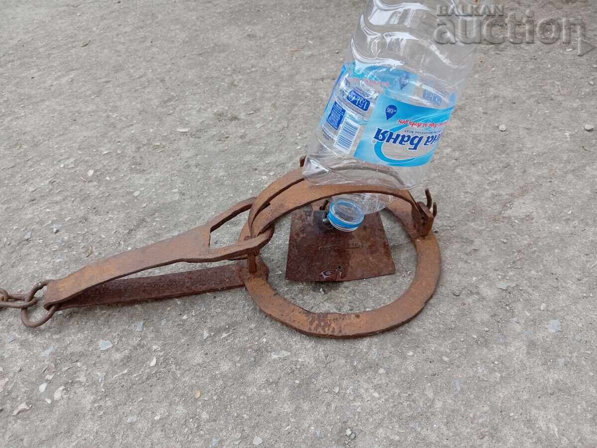 Vechi capcană de lup forjată - 7