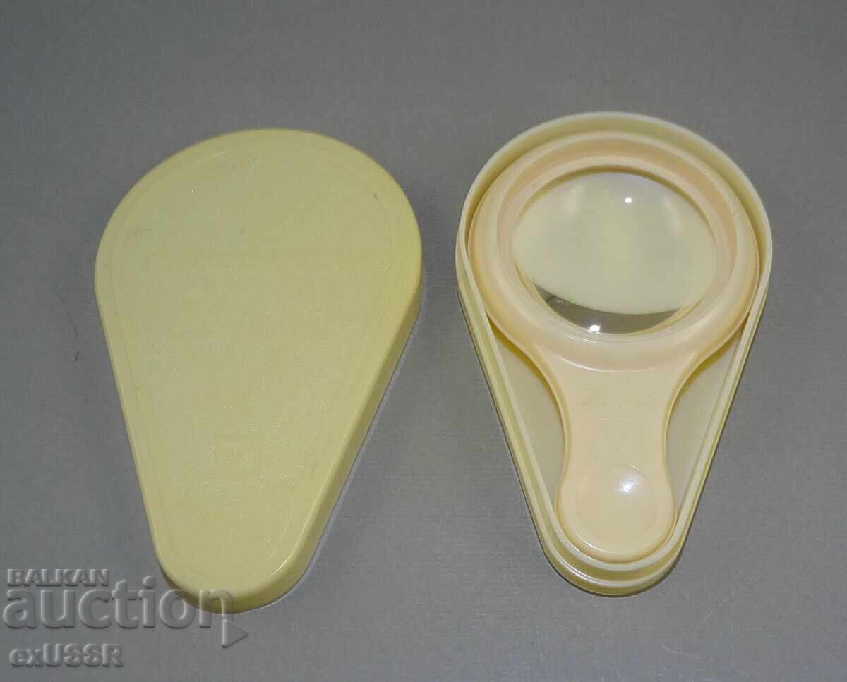 Съветска руска лупа 5х ,кутия ,бакелит