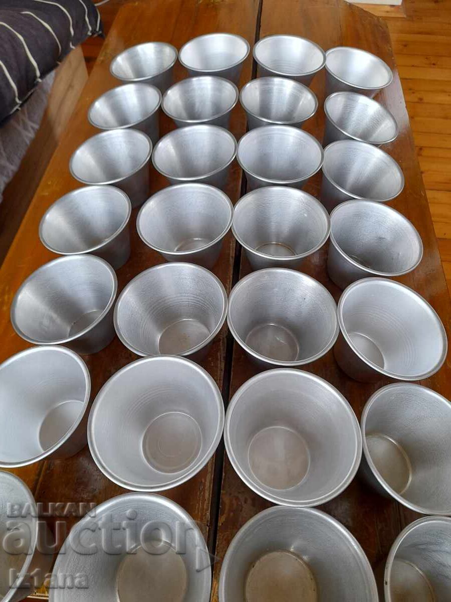 Παράδοση Παλιά μπολ κρέμα καραμέλας Παράδοση Παλιά μπολ κρέμα καραμέλας