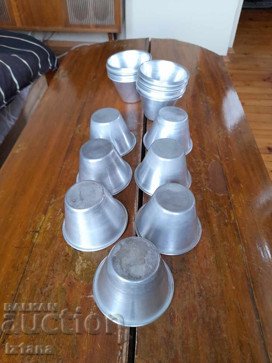 Παλιά μπολ κρέμα καραμέλας - 5 Παλιά μπολ κρέμα καραμέλας - 5