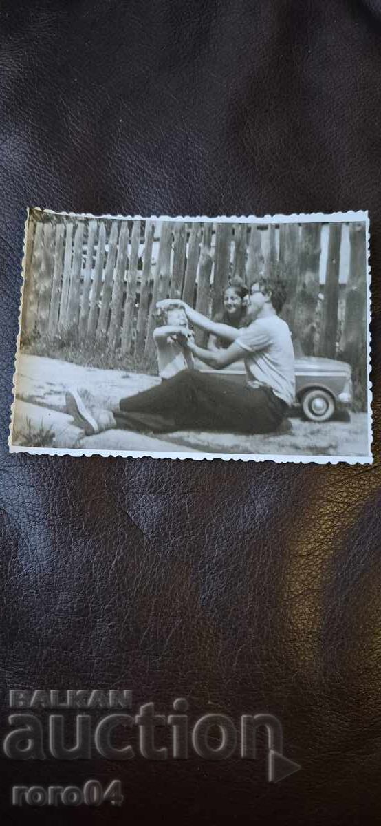 ΜΟΣΚΒΙΤΣ - ΣΟΣ. ΛΑΜΑΡΙΝΕΝΑ ΚΟΛΑ - ΠΑΙΔΙΑ ΜΟΣΚΒΙΤΣ - ΣΟΣ. ΛΑΜΑΡΙΝΕΝΑ ΚΟΛΑ - ΠΑΙΔΙΑ