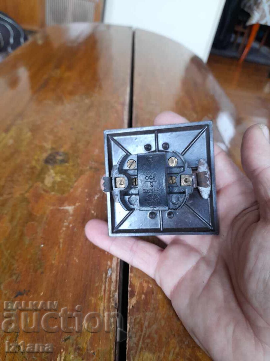 Δημοπρασία Παλιός ηλεκτρικός διακόπτης