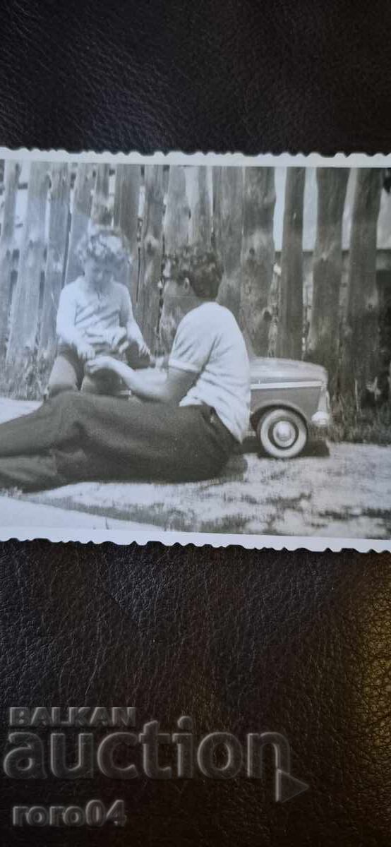 МОСКВИЧ - СОЦ. ЛАМАРИНЕНА КОЛА - ДЕЦА с цена 5.00 лв. | € 2.56