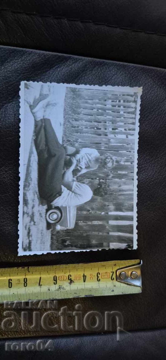 МОСКВИЧ - СОЦ. ЛАМАРИНЕНА КОЛА - ДЕЦА - 6