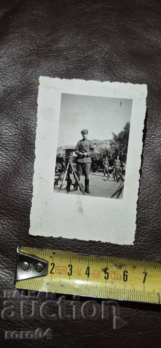 OFFICER - GUNS - BIVOUAC - WW II - 5 OFFICER - GUNS - BIVOUAC - WW II - 5