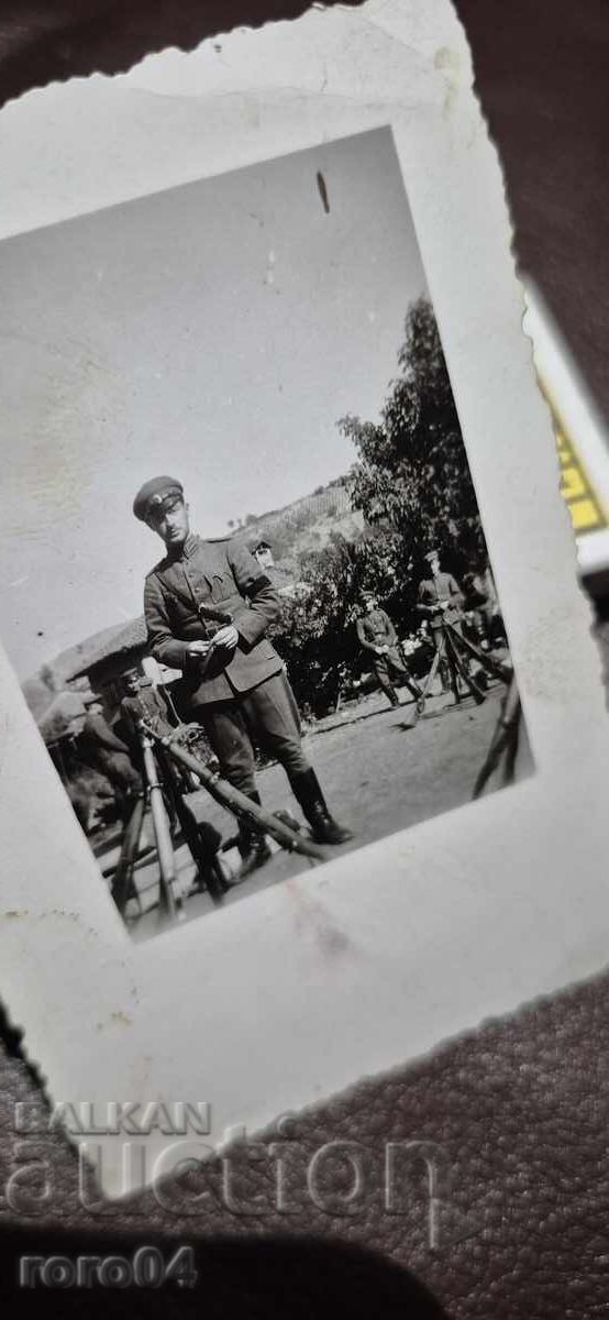 ΑΞΙΩΜΑΤΙΚΟΣ - ΟΠΛΑ - ΚΑΤΑΥΛΙΣΜΟΣ - WW II - 7