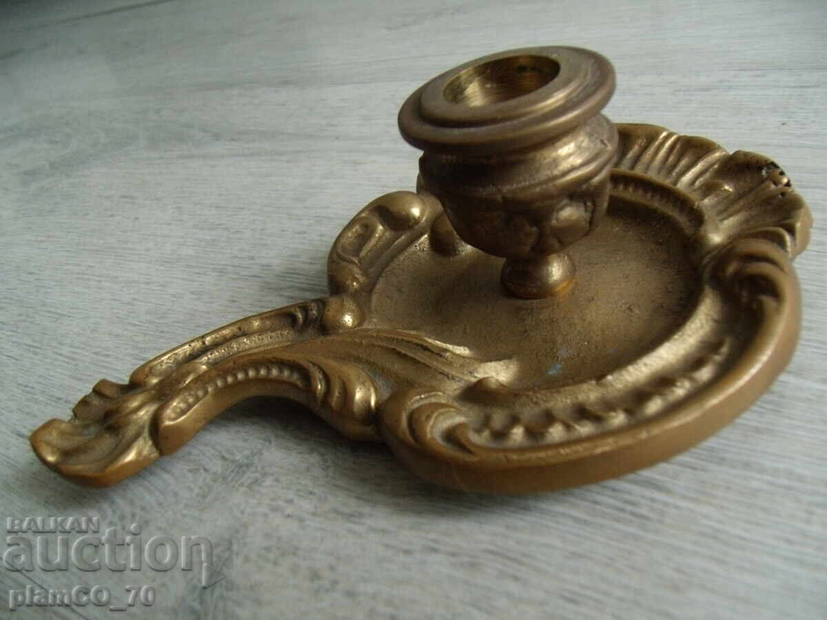 Livrarea №*8000 Sfeșnic metalic / bronz vechi Livrarea №*8000 Sfeșnic metalic / bronz vechi