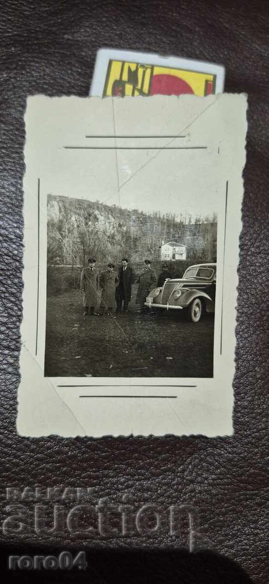 MAȘINĂ RETRO - WW II