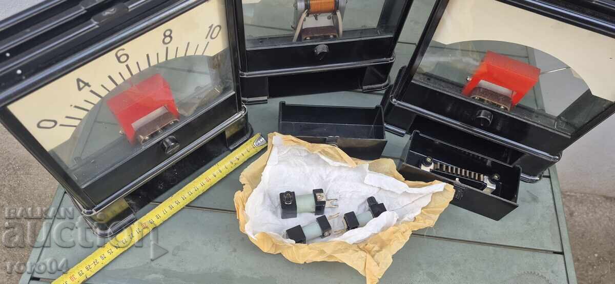 OLD SOCIALIST TEACHING AIDS FROM THE PHYSICS CLASSROOM - 7