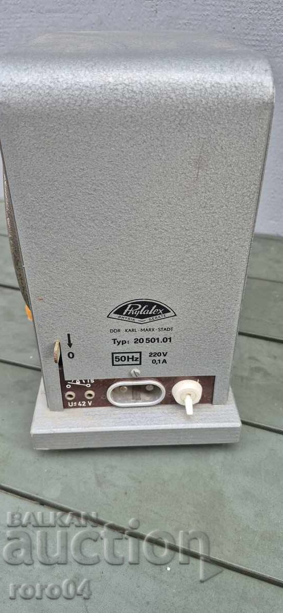 Licitație APARAT SOCIAL VECHI DIN CABINETUL DE FIZICĂ