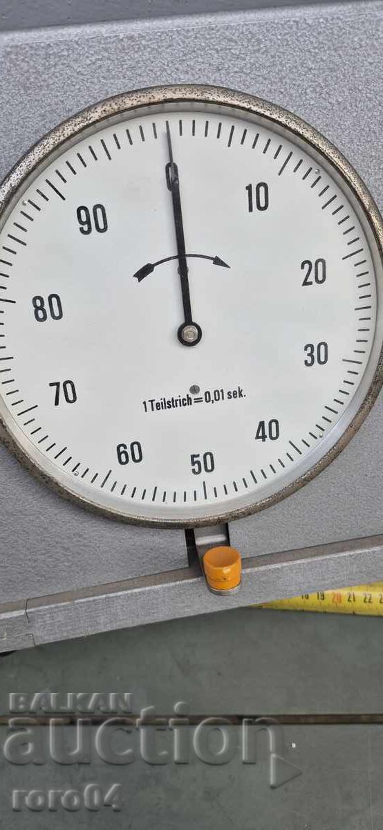 APARAT SOCIAL VECHI DIN CABINETUL DE FIZICĂ - 6