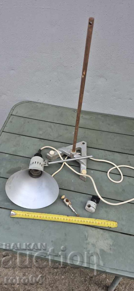 СТАРА СОЦ. НАСТОЛНА ЛАМПА - ИНДУСТРИАЛНА - 7