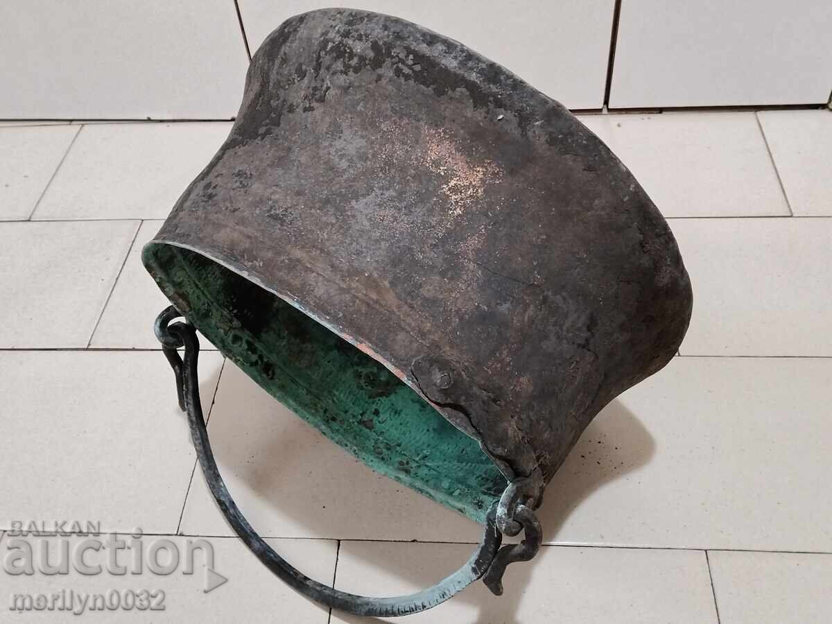 Harania veche, vas de cupru, ceaun mare, cupru, praf - 5 Harania veche, vas de cupru, ceaun mare, cupru, praf - 5
