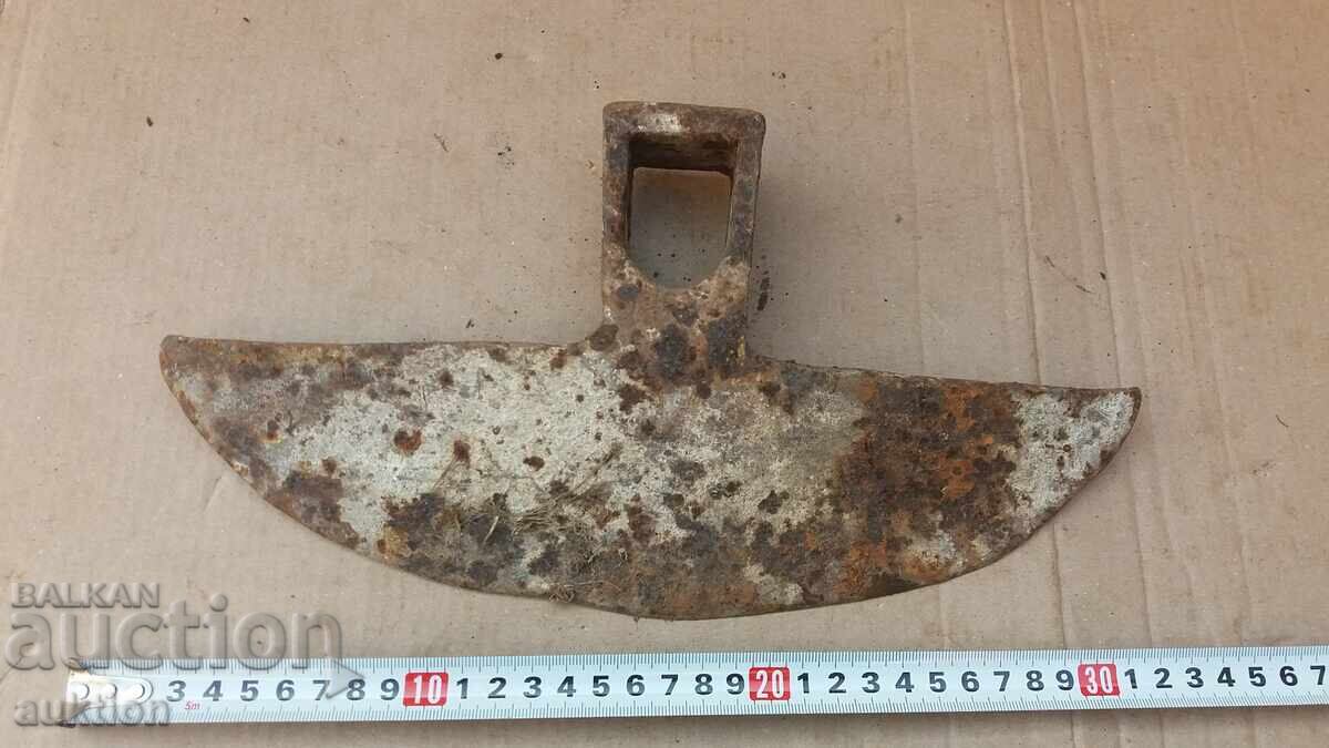 МАСИВНА МОТИКА МАСИВНА МОТИКА