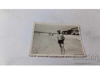 Снимка Мъж на брега на морето 1957