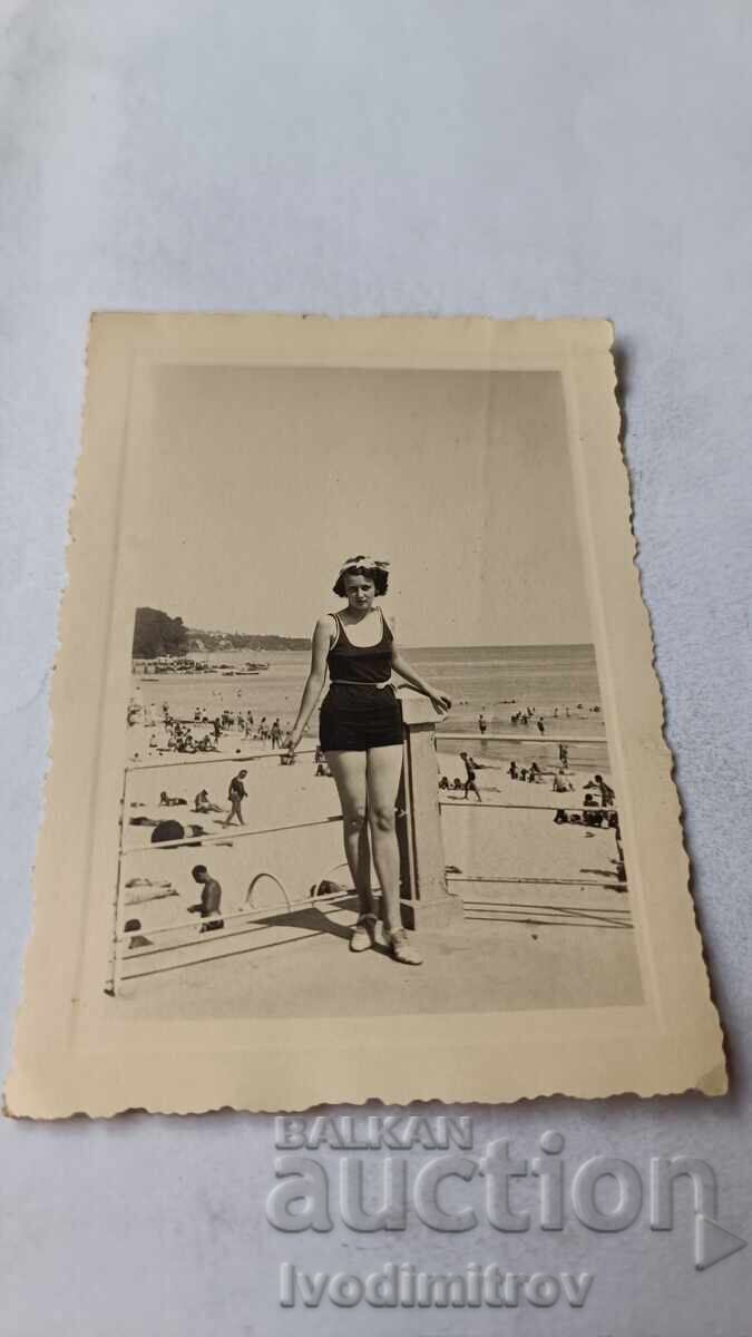 Photo Varna Young girl on the pier Photo Varna Young girl on the pier