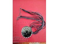 Старинно колие с емаил