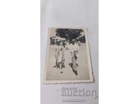 Φωτογραφία Βάρνα Άνδρας και γυναίκα σε μια βόλτα