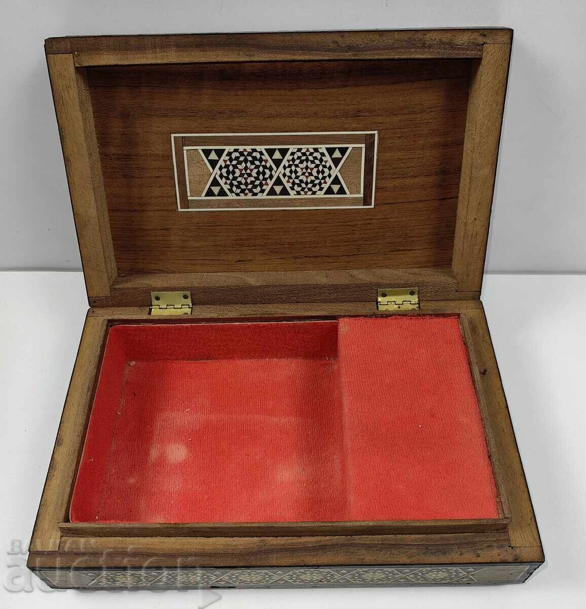 BEAUTIFUL MUSIC BOX FOR JEWELRY, LOTS OF MOTHER-OF-PEARL INLAY with price 175.00 BGN | € 89.48 BEAUTIFUL MUSIC BOX FOR JEWELRY, LOTS OF MOTHER-OF-PEARL INLAY with price 175.00 BGN | € 89.48