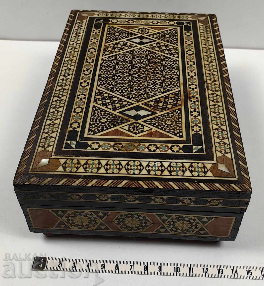 BEAUTIFUL MUSIC BOX FOR JEWELRY, LOTS OF MOTHER-OF-PEARL INLAY - 6 BEAUTIFUL MUSIC BOX FOR JEWELRY, LOTS OF MOTHER-OF-PEARL INLAY - 6