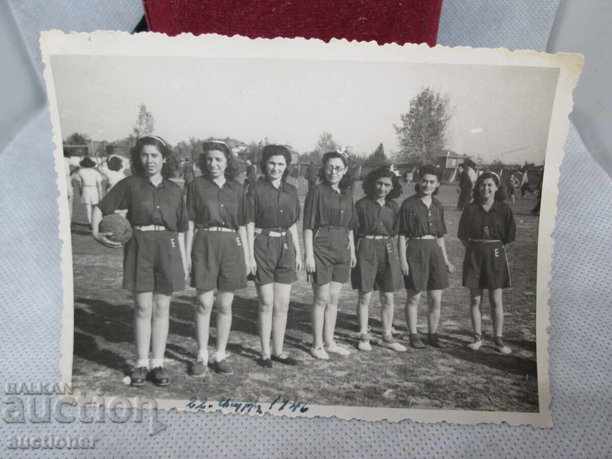 СТАРА СНИМКА СПОРТЕН ОТБОР ЦАРСТВО БЪЛГАРИЯ-1946