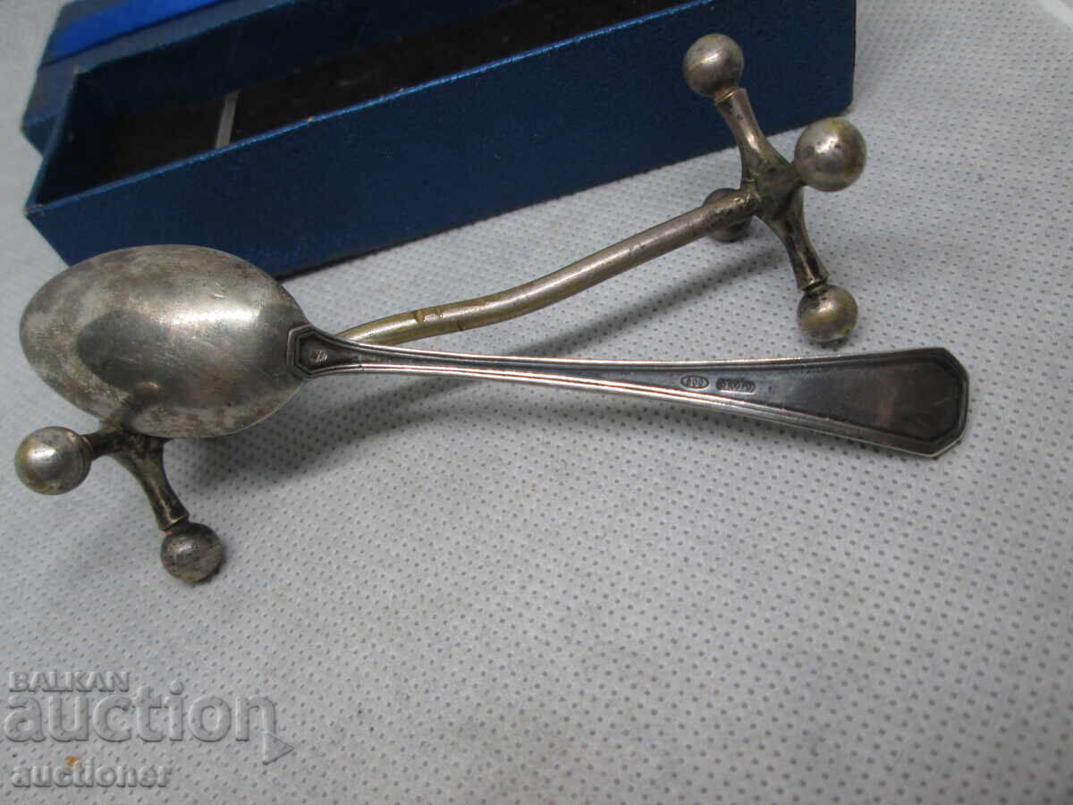 Доставка на СРЕБЪРНА ЛЪЖИЧКА ПРОБА-800 С КУТИЙКА