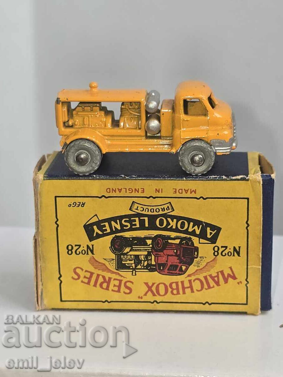 Matchbox Lesney No28A Bedford Compressor Truck 1956 г. орг.к с цена 99.00 лв. | € 50.62 Matchbox Lesney No28A Bedford Compressor Truck 1956 г. орг.к с цена 99.00 лв. | € 50.62