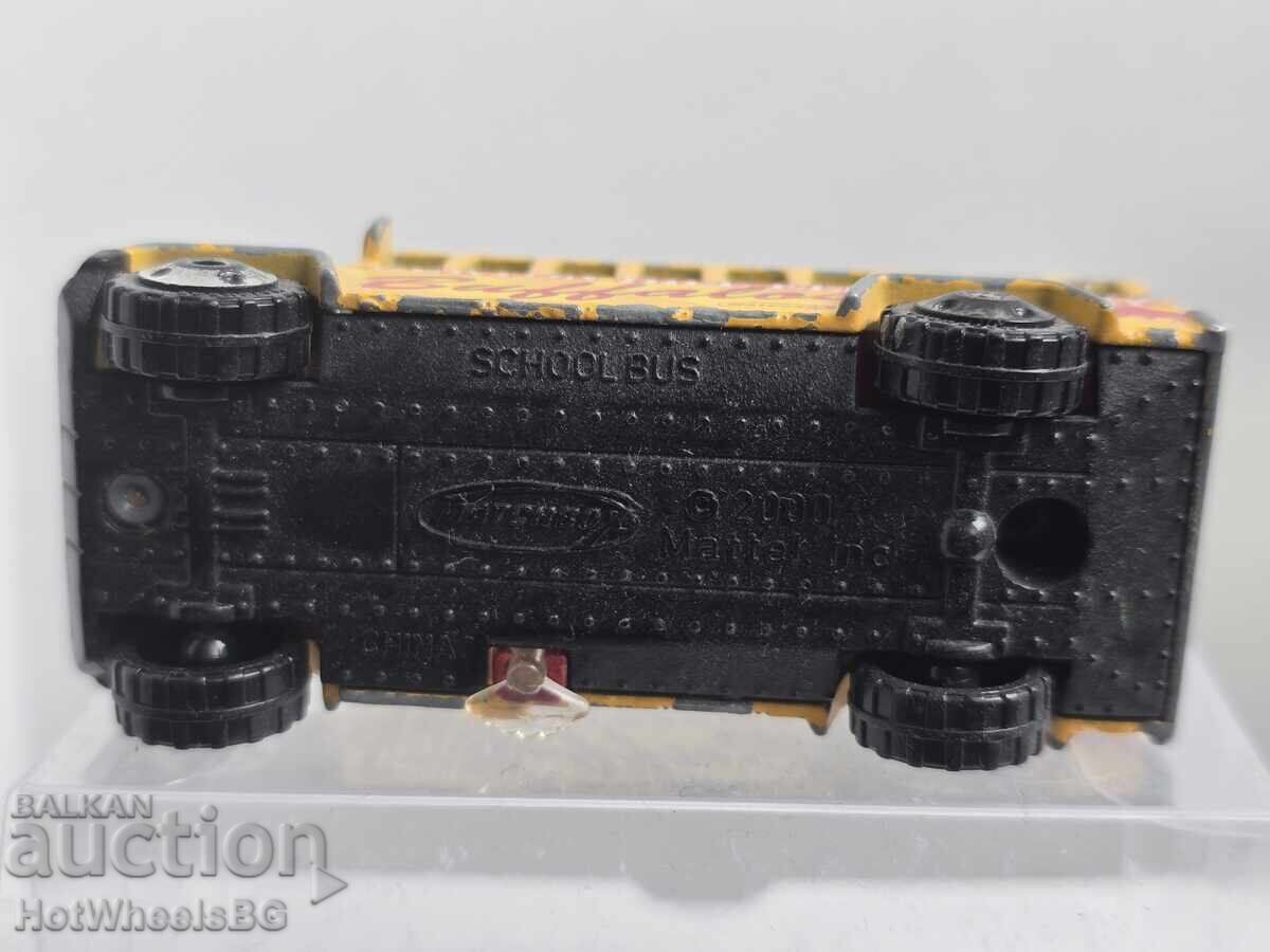 Matchbox No. MB 482 - School Bus (2000) - 5