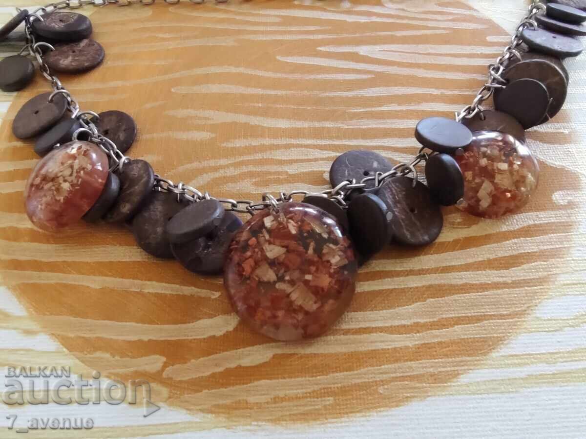 Κολιέ, πολυτέλεια και ομορφιά, Αρτ 23.04.25 με τιμή 99.00 BGN | € 50.62