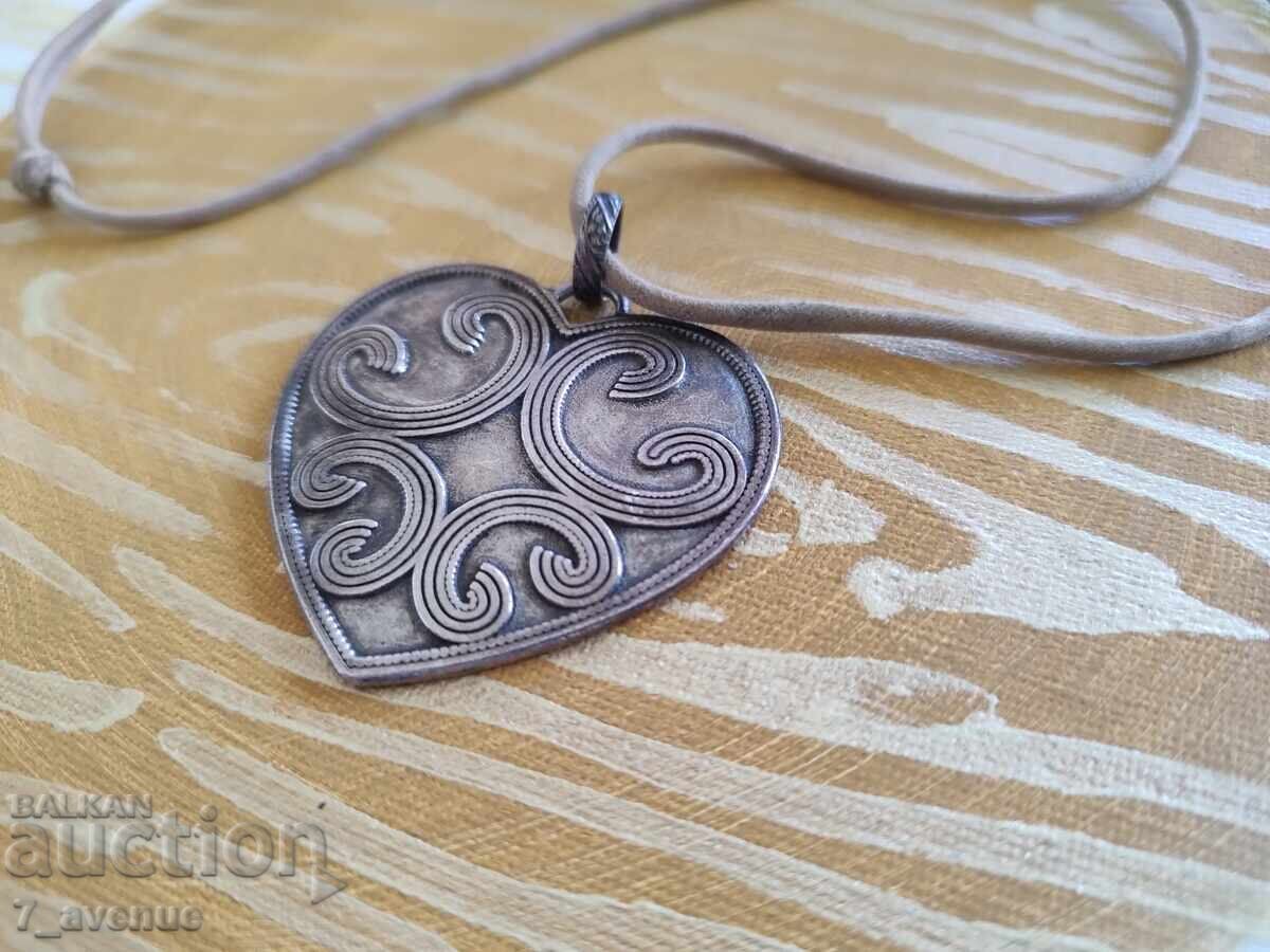 Auction  Necklace, splendor and beauty, heart 23.04.25