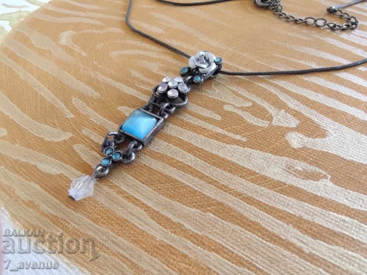 Δημοπρασία Κολιέ, πολυτέλεια και ομορφιά, Αrt, Yves Rocher 23.04.25