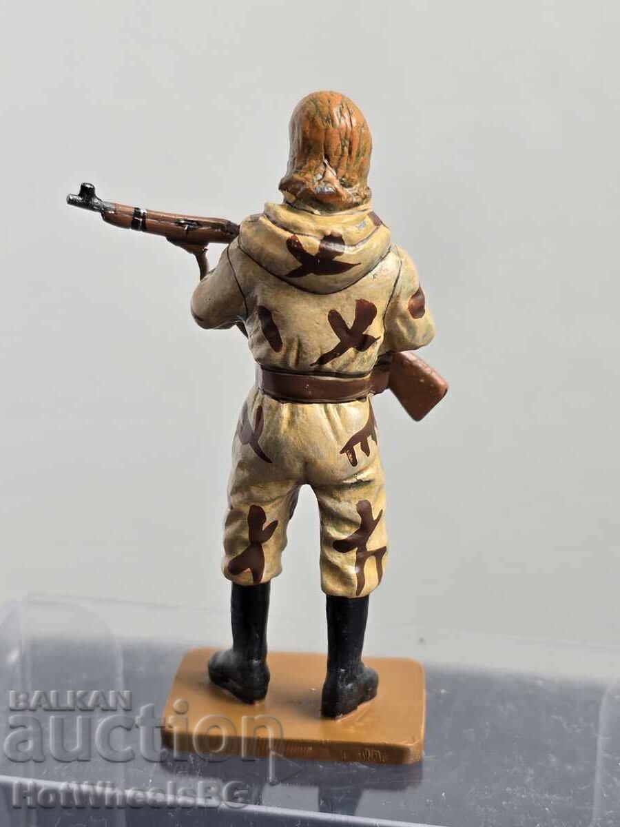 Δημοπρασία DEL PRADO-ΑΝΔΡΕΣ ΣΤΟΝ ΠΟΛΕΜΟ: Γυναίκα ελεύθερος σκοπευτής Κόκκινος Στρατός U.S.S.R-1943