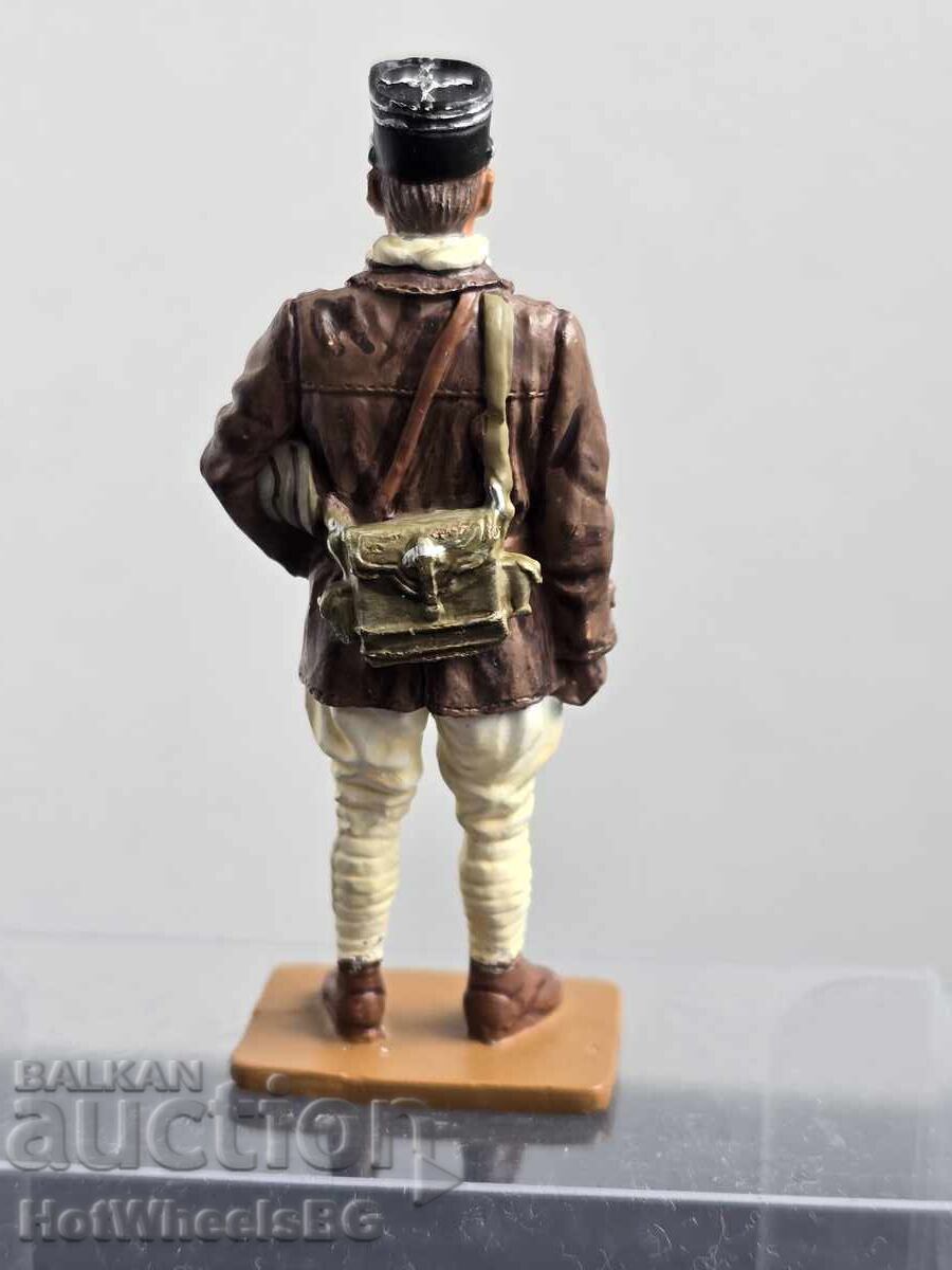 Auction  DEL PRADO - MEN AT WAR: Tank Captain France 1939-40