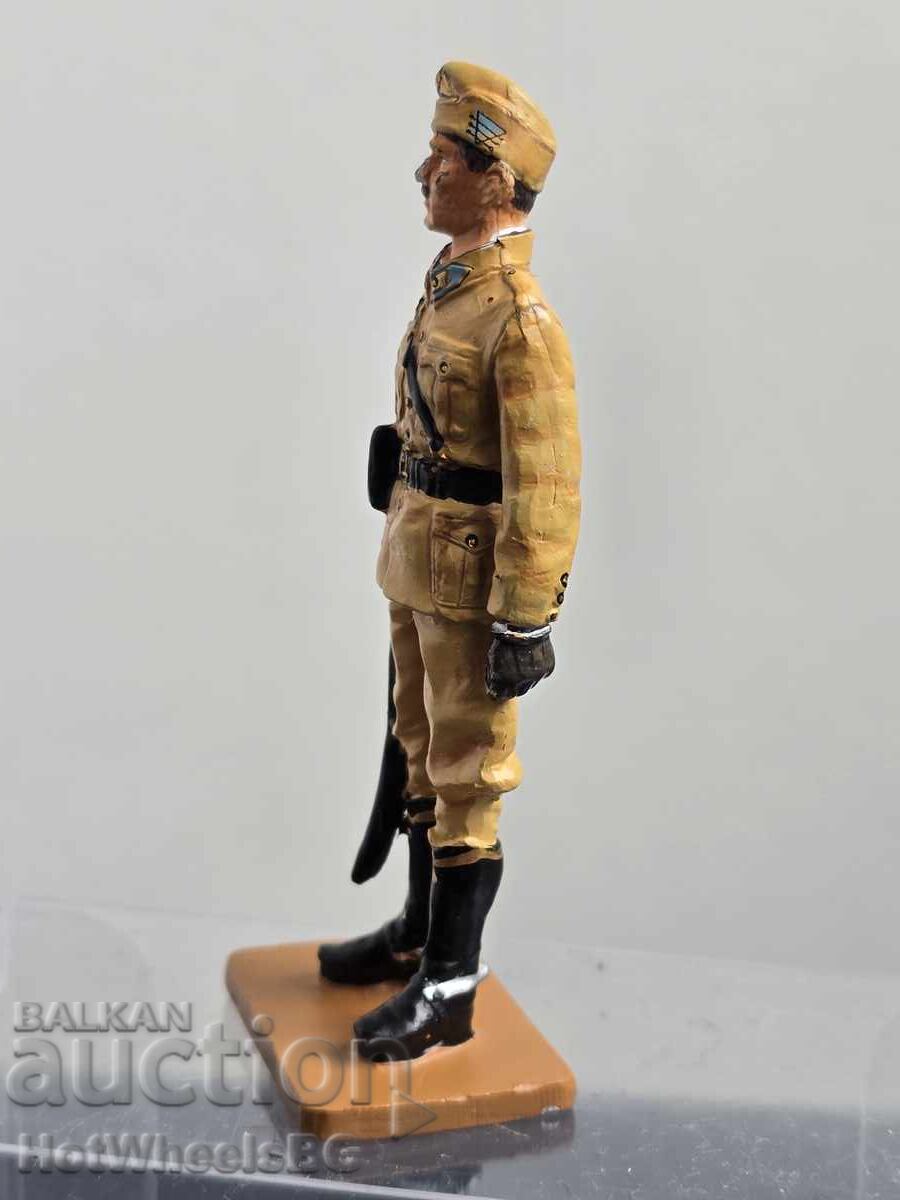 DEL PRADO - BĂRBAȚI ÎN RĂZBOI: Maior, Cavalerie Ungară - Ungaria, 1941 cu preț 7.99 BGN | € 4.09 DEL PRADO - BĂRBAȚI ÎN RĂZBOI: Maior, Cavalerie Ungară - Ungaria, 1941 cu preț 7.99 BGN | € 4.09