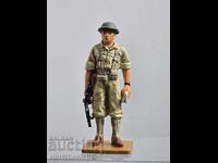 DEL PRADO - BĂRBAȚI ÎN RĂZBOI: 1st.Lt.Cavaleria (Filipine) SUA - 1942