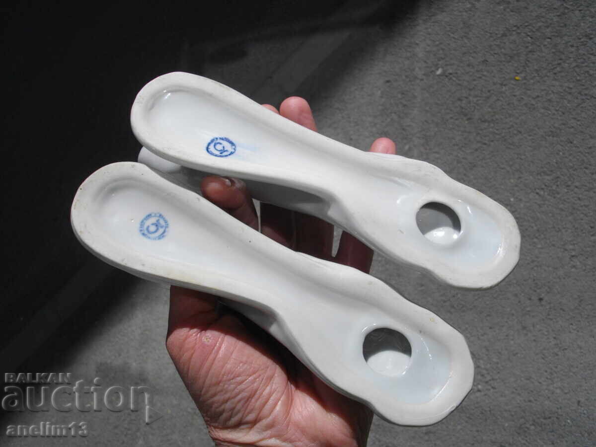 WHITE CHIFTS (or SHIFTS) STAR BULGARIAN PORCELAIN PEACOCK - 6