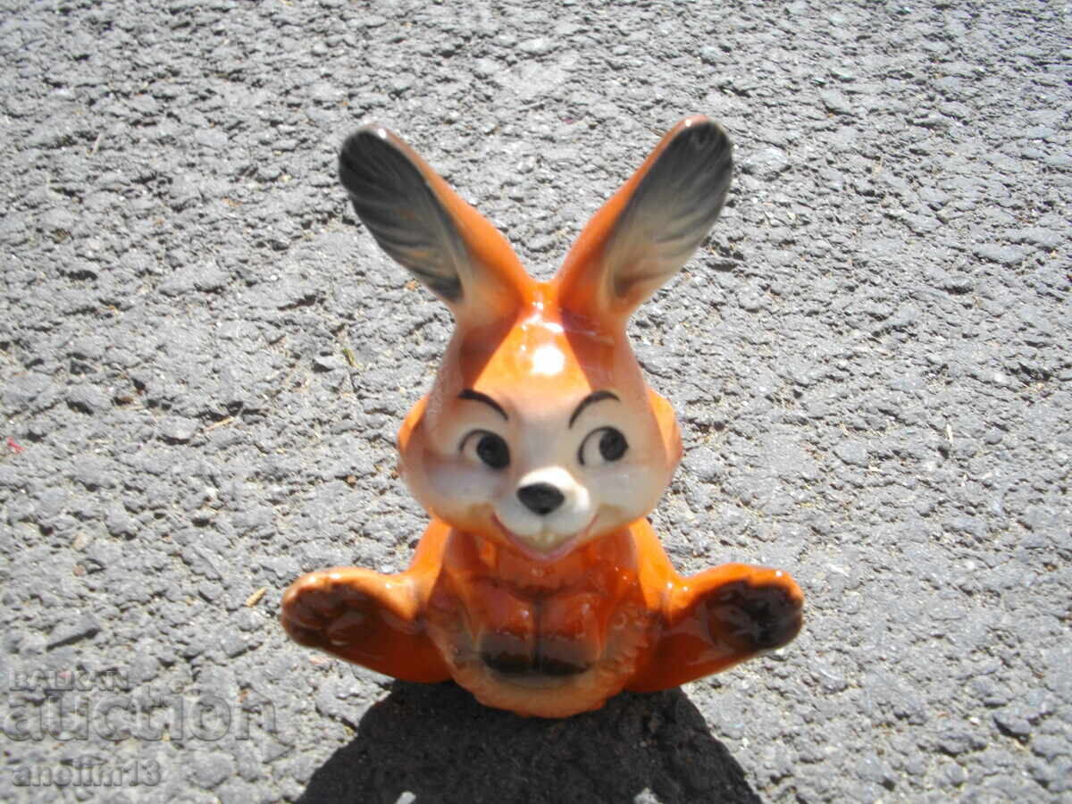 СТАР НЕМСКИ ПОРЦЕЛАН ЗАЕК ЗАЙЧЕ GOEBEL GERMANY с цена 55.00 лв. | € 28.12 СТАР НЕМСКИ ПОРЦЕЛАН ЗАЕК ЗАЙЧЕ GOEBEL GERMANY с цена 55.00 лв. | € 28.12