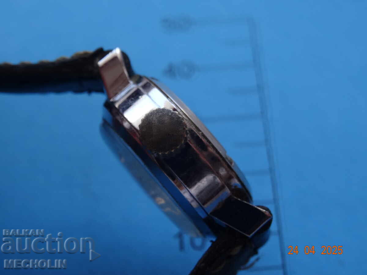 КОЛЕКЦИОНЕРСКИ ШВЕЙЦАРСКИ ЧАСОВНИК JAZ - 6 КОЛЕКЦИОНЕРСКИ ШВЕЙЦАРСКИ ЧАСОВНИК JAZ - 6